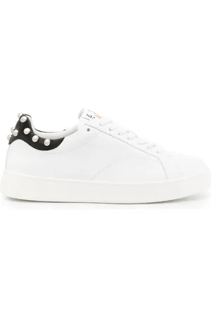 Lanvin Lædersneakers med nitteudsmykning