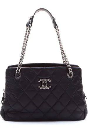CHANEL 2013 diamant-quiltet skuldertaske med CC-logo