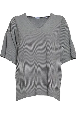 Aspesi T-shirt med V-hals
