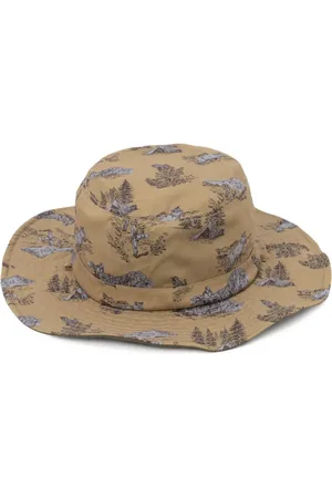 and wander Hiking Club bucket hat
