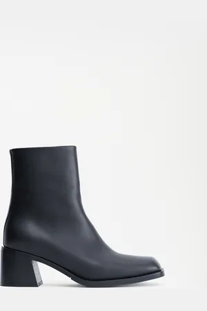 Filippa K Classic Leather Boots