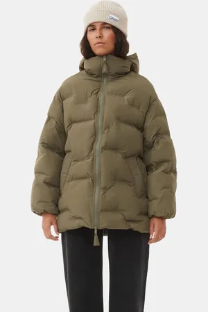Ganni Beige Tætsiddende Hue I Uld