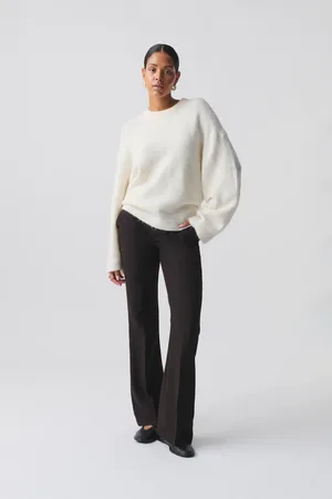 Gina Tricot Relaxed bootcut trousers - Habitbukser - Brunt - 34 - Dame