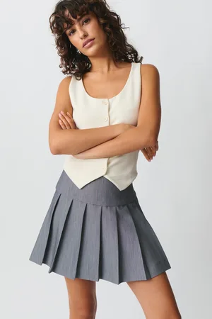 Gina Tricot Pleated mini skirt - korte nederdele - Grå - XS - Dame