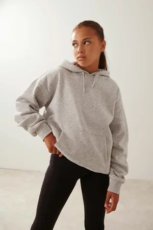 Gina Tricot Y oversized hoodie - activewear - Grå - 134/140 - Pige
