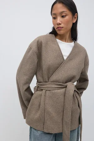 Gina Tricot Belted short coat - korte frakker - beige - XS - Dame