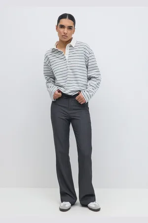 Gina Tricot High waist flare trousers - utsvingede habitbukser - Grå - 34 - Dame