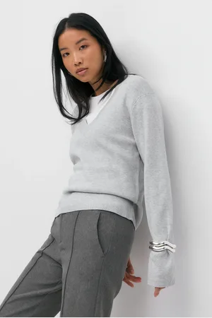 Gina Tricot V-neck knitted top - Striktrøjer - Grå - XS - Dame