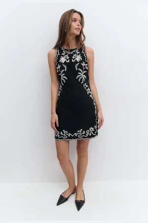Gina Tricot Embroidery mini dress - korte kjoler - Sort - XS - Dame
