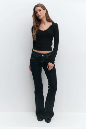 Gina Tricot Ultra low flare jeans - Low waist jeans - Blåt - 32 - Dame
