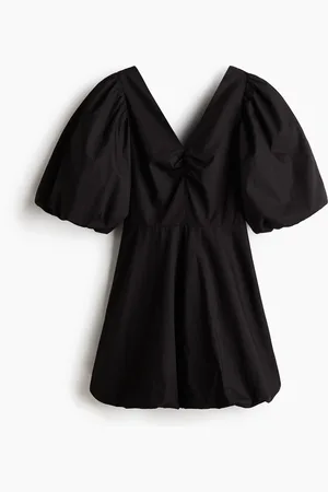 H&M Puffy kjole med bindebånd bagpå