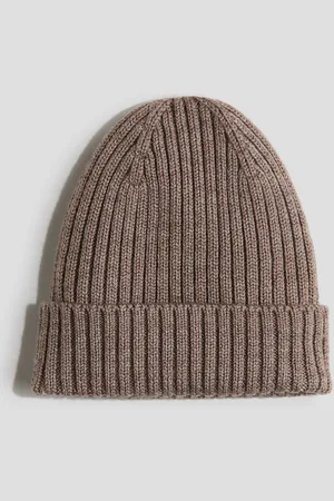 H&M Strikket beanie i uld