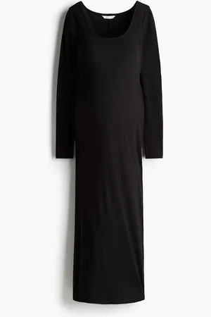 H&M MAMA Ribbet kjole med dyb udringning