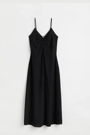 H&M Slip in-kjole med V-udskæring
