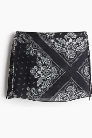 H&M Strandnederdel med bindedetalje