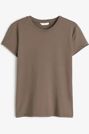 H&M Tætsiddende T-shirt