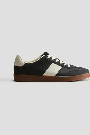 H&M Sneakers