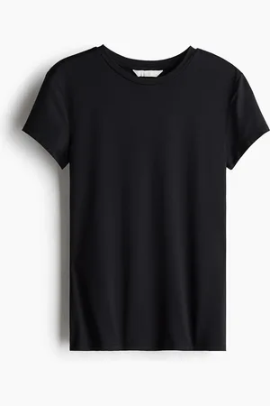 H&M Tætsiddende T-shirt