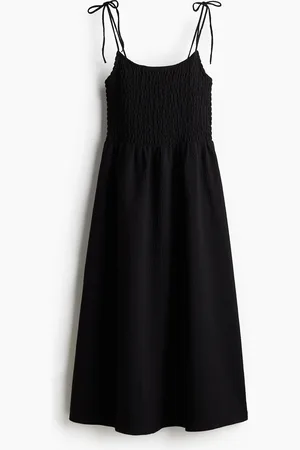 H&M Smocksyet kjole med bindestropper