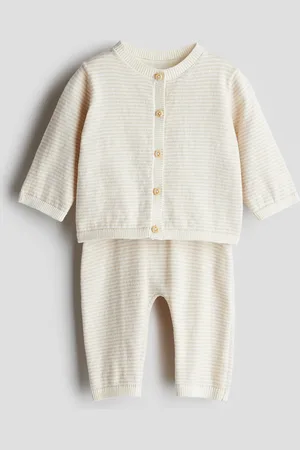 H&M 2-delt finstrikket