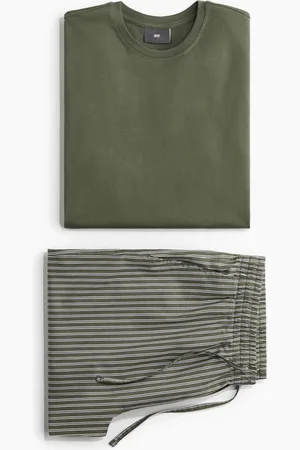H&M Natsæt med T-shirt og bukser