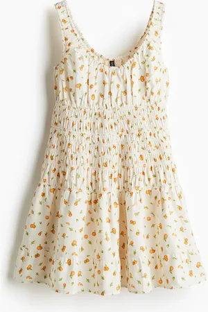 H&M Smocksyet kjole