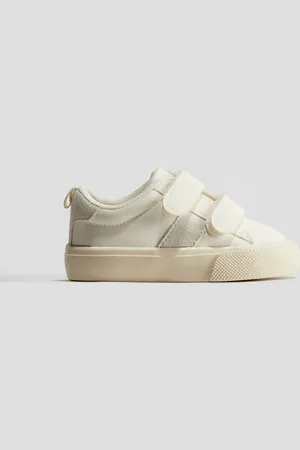 H&M Sneakers