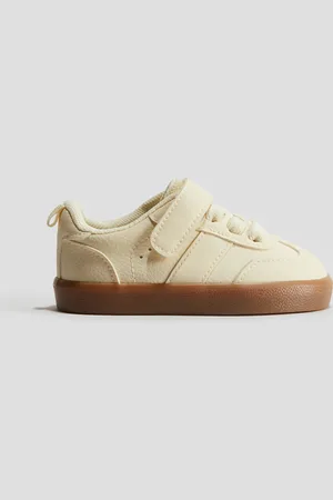 H&M Sneakers