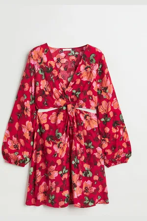 H&M Cut out-kjole med knudedetalje