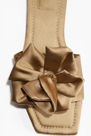 H&M Sandaler i satin med applikation