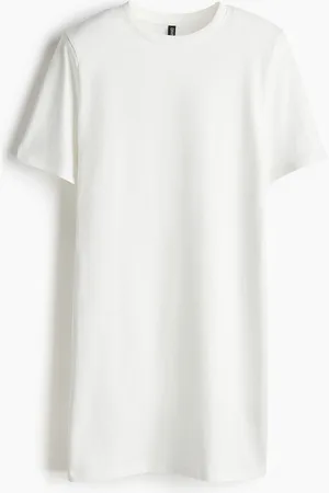 H&M T-shirtkjole med skulderpuder