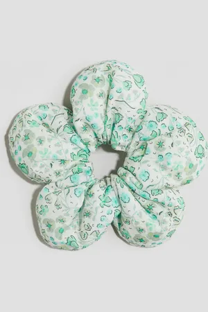 H&M Scrunchie formet som blade