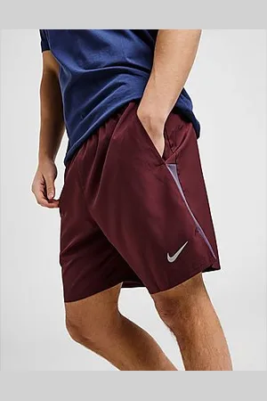 Nike Challenger 7" Shorts