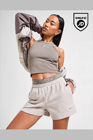 Nike Graphic Swoosh French Terry 4" Shorts