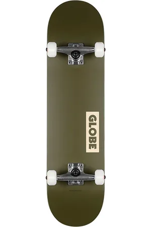 Globe Skateboard - 8,25