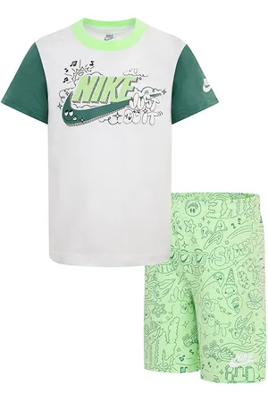 Nike ShortssÃ¦t - Shorts/T-shirt - Vapor Green