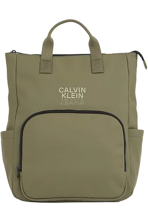 Calvin Klein Pusletaske - Rubber Diaper BP - Dusty Olive