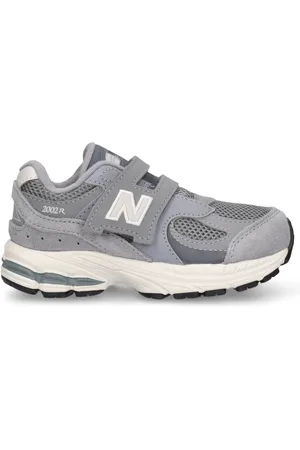 New Balance 2002 Leather Sneakers