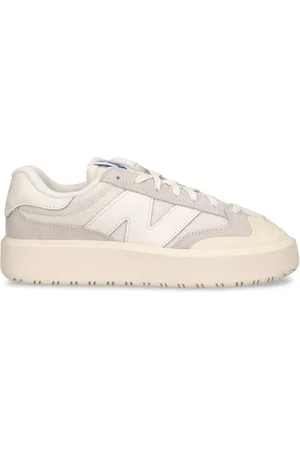 New Balance 302 Sneakers