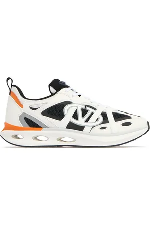VALENTINO GARAVANI Vlogo Low Top Sneakers