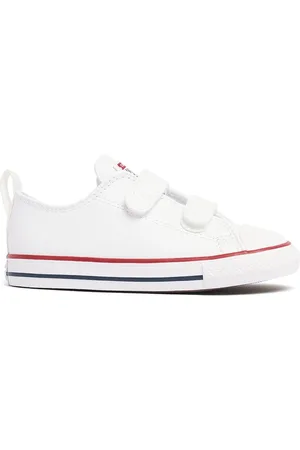 Converse Chuck Taylor Canvas Sneakers