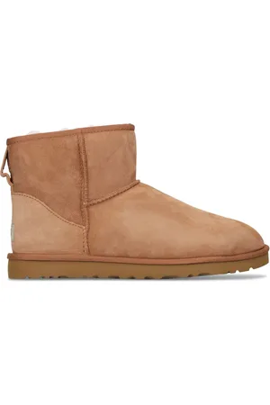UGG 10mm Classic Mini Shearling Boots