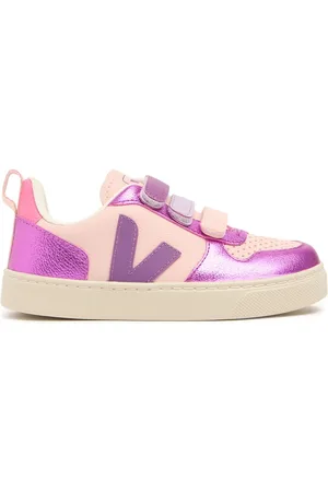 Veja V10 Chrome-free Leather Sneakers