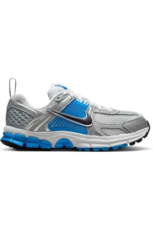 Nike Vomero 5 Sneakers