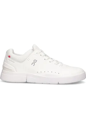 On Running The Roger Advantage Sneakers