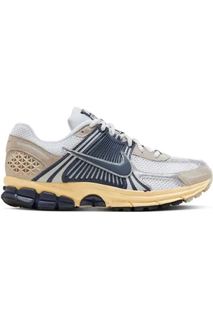 Nike Zoom Vomero 5 Sneakers