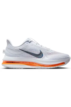 Nike Pegasus Premium Sneakers