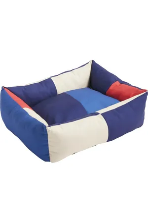 Hay Medium Dog Bed