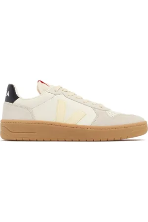 Veja V-82 Sneakers
