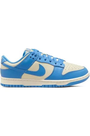 Nike Dunk Low Retro Sneakers